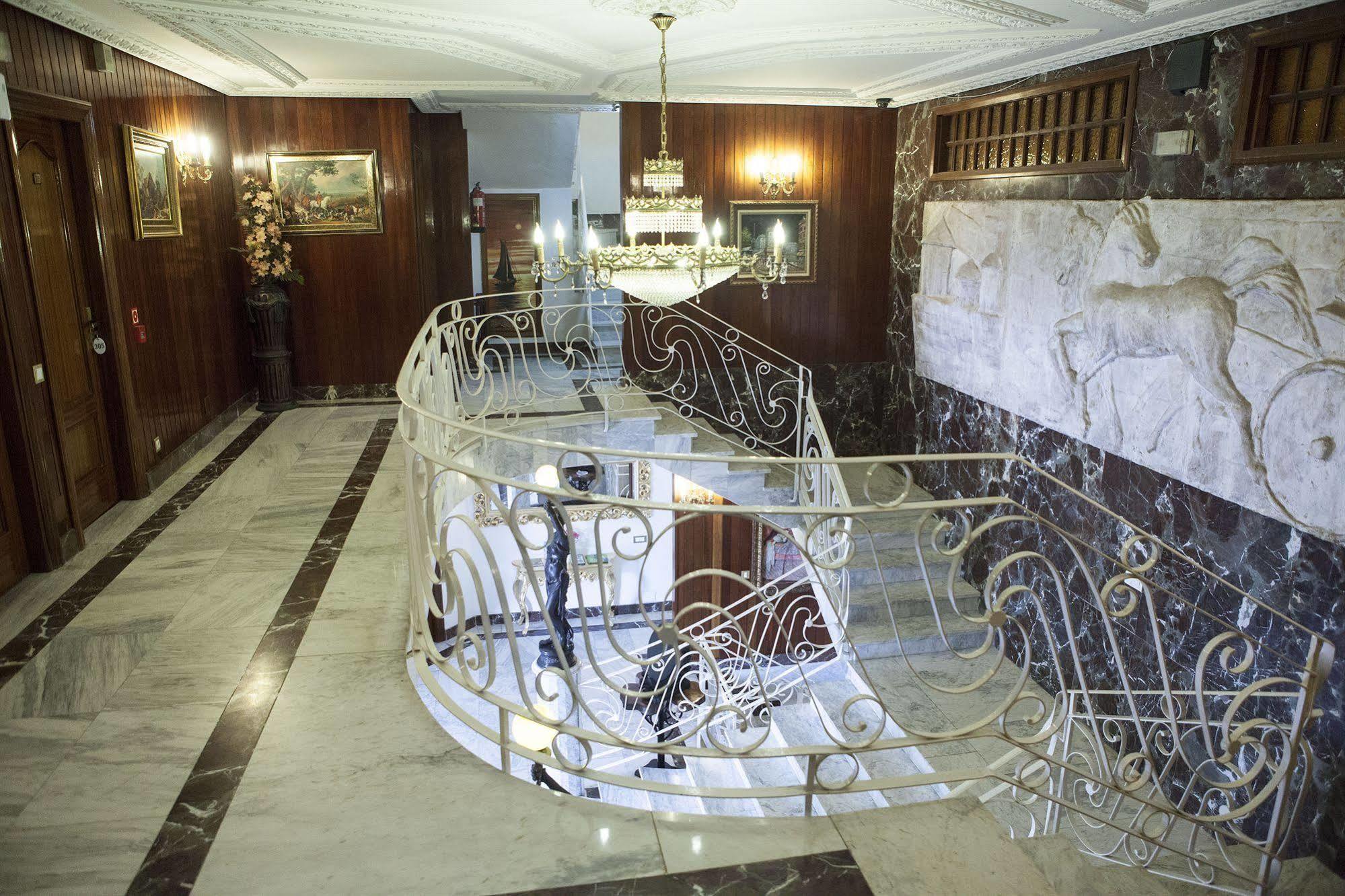 Hotel Antoyana سانتاندر المظهر الخارجي الصورة